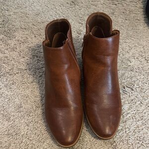 BareTraps Brown Heeled Boots